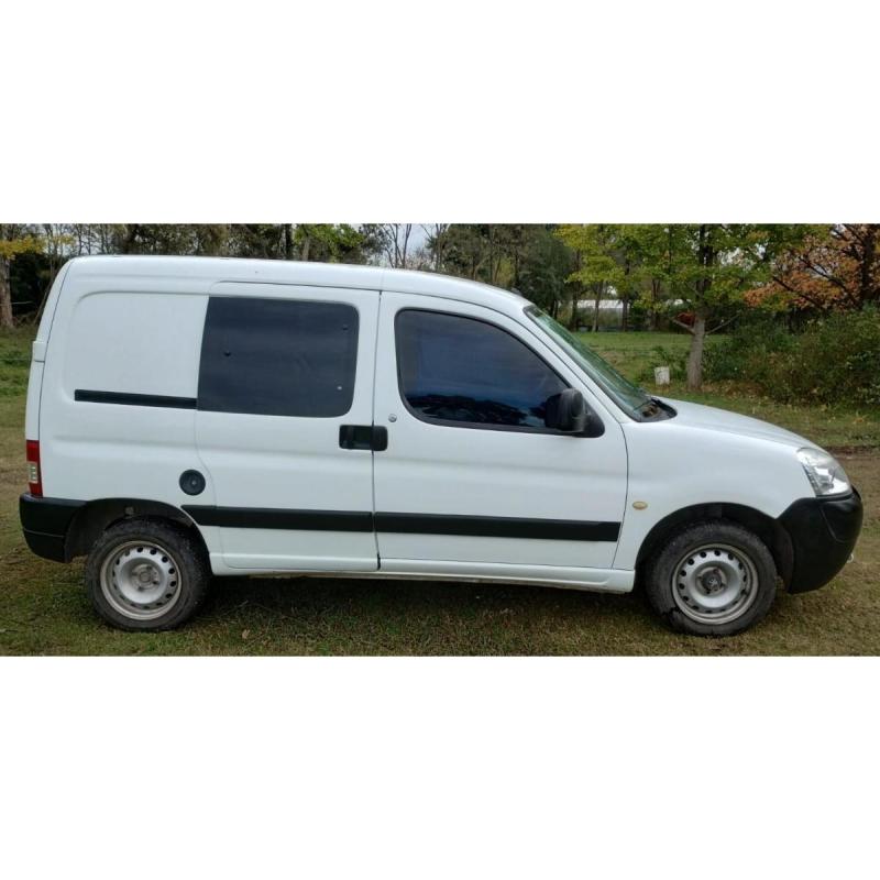 Peugeot partner - 2017 - 5 asientos - 3