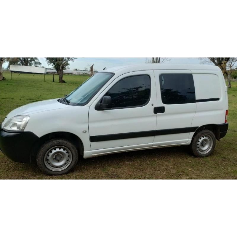 Peugeot partner - 2017 - 5 asientos - 4