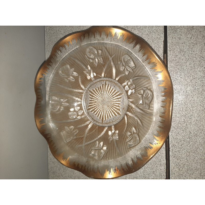 Compotera de vidrio labrado muy antigua