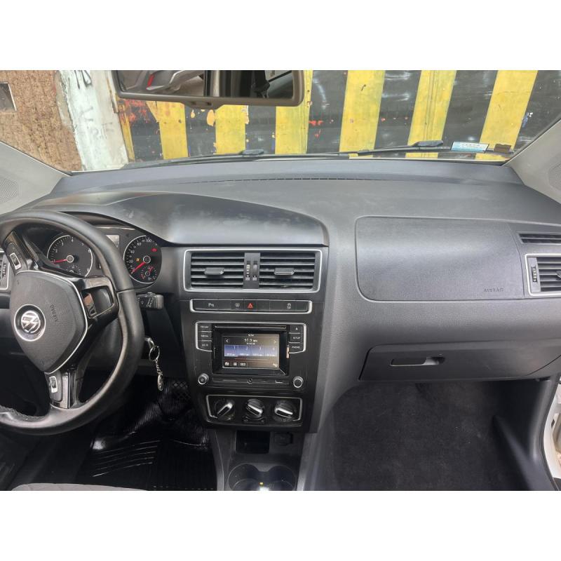 Volkswagen Suran impecable pocos kilómetros - 3/11