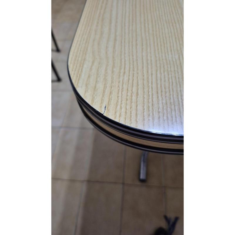 Mesa usada buen estado - 7/8