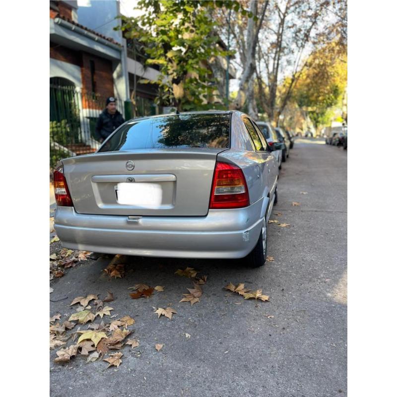 Chevrolet ASTRA GLS DI 16vs