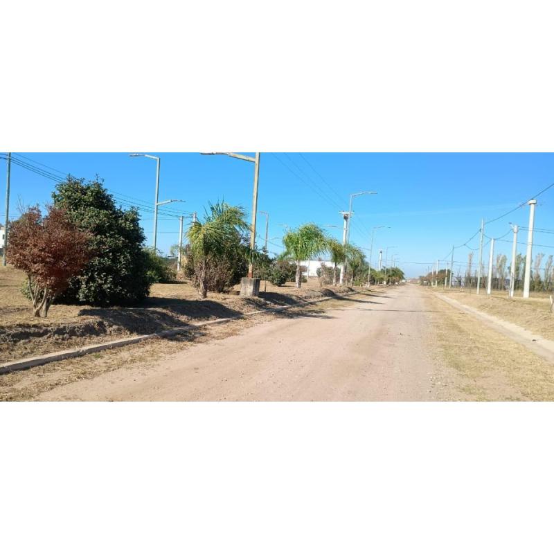 Lote en parques del xanaes (rio segundo) - 3