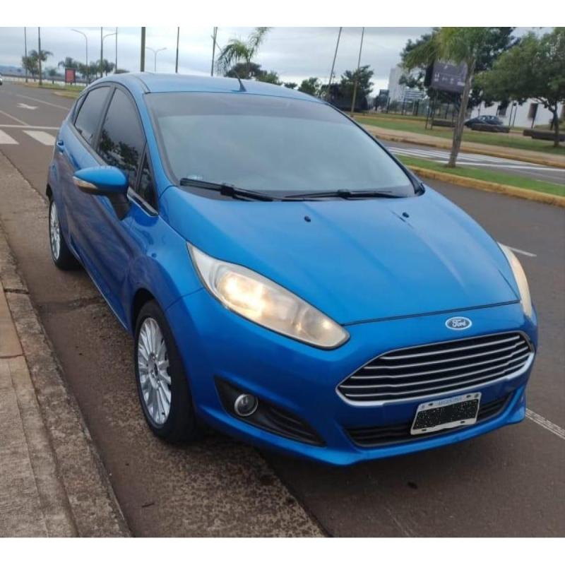 FORD Fiesta Kinetic 2014 - unico dueño - 3
