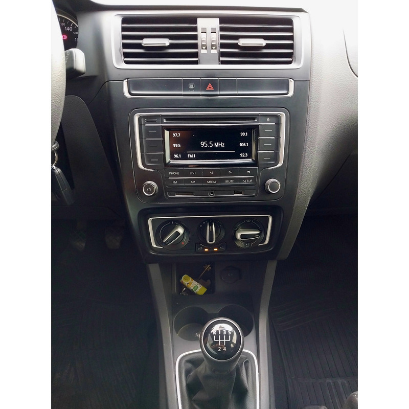 Volkswagen SURAN TRACK 2019 Nafta Color Plata - 6