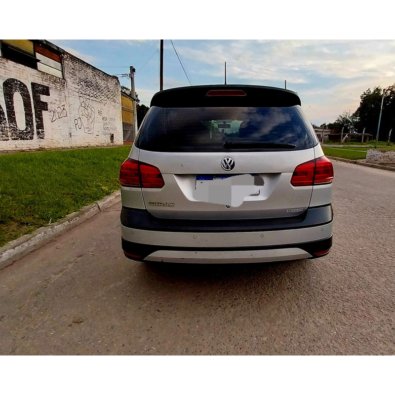 Volkswagen SURAN TRACK 2019 Nafta Color Plata - 9