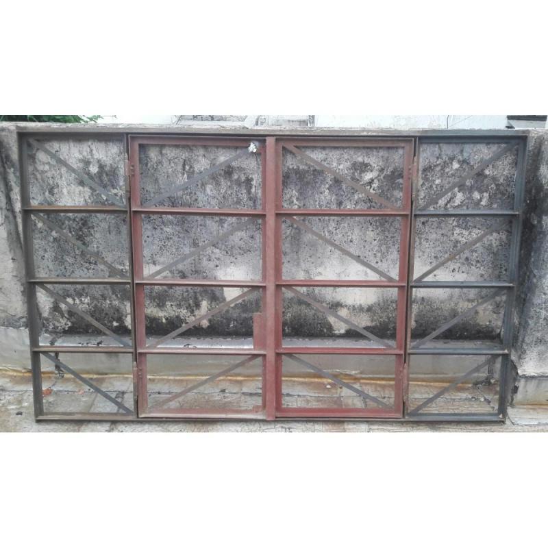 Ventana de 2 hojas y 2 paños fijos