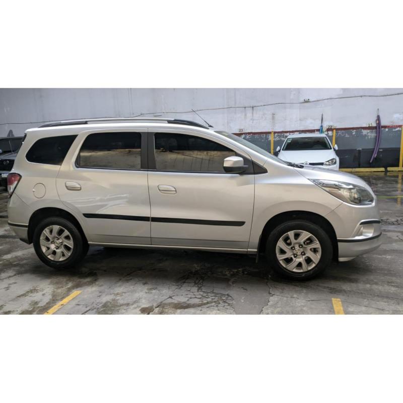 Vendo spin ltz chevrolet 80.000km, caja manual - 2