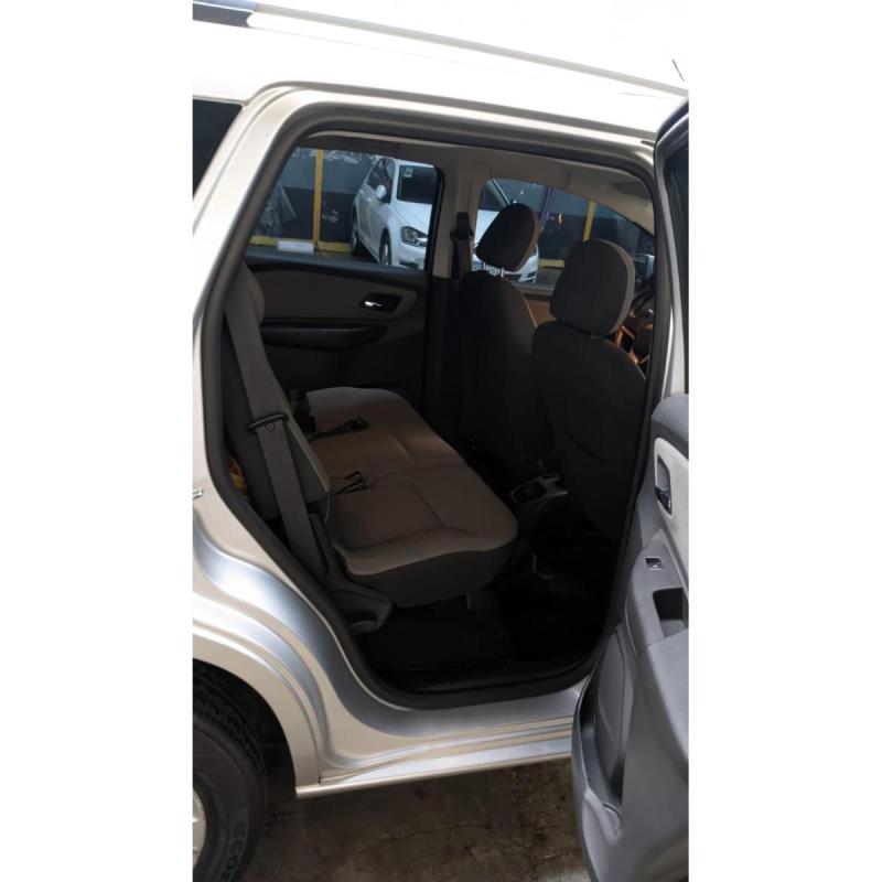 Vendo spin ltz chevrolet 80.000km, caja manual - 5