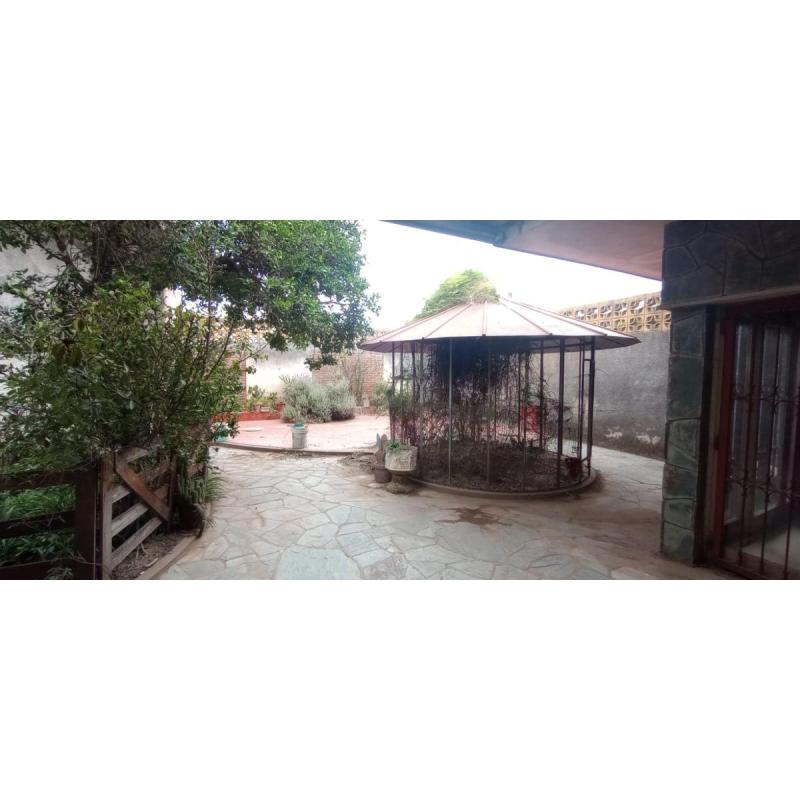 Vendo casa entre maipu y pte. peron - 3