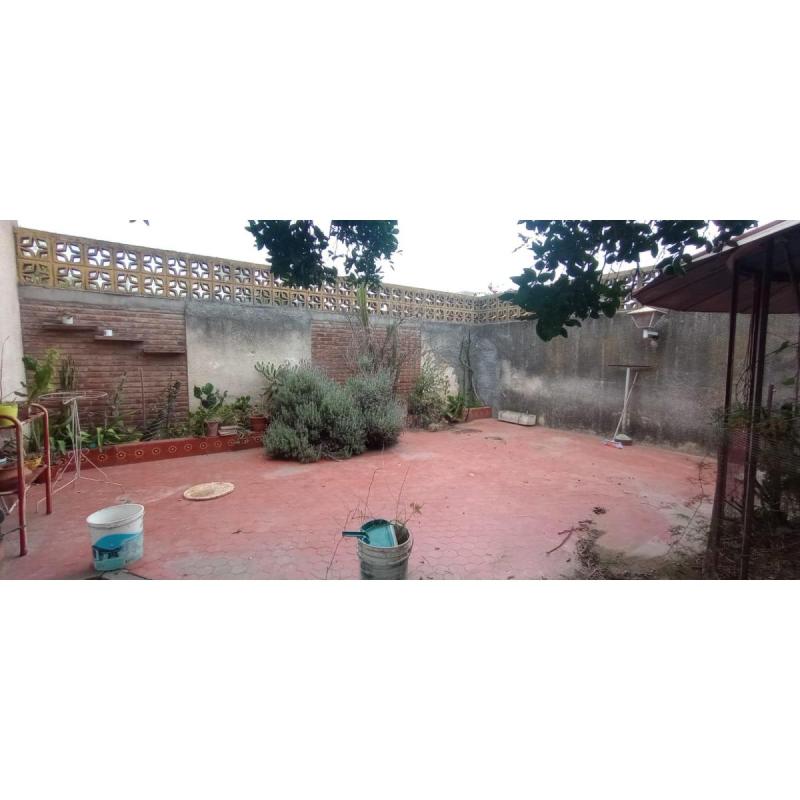 Vendo casa entre maipu y pte. peron - 5