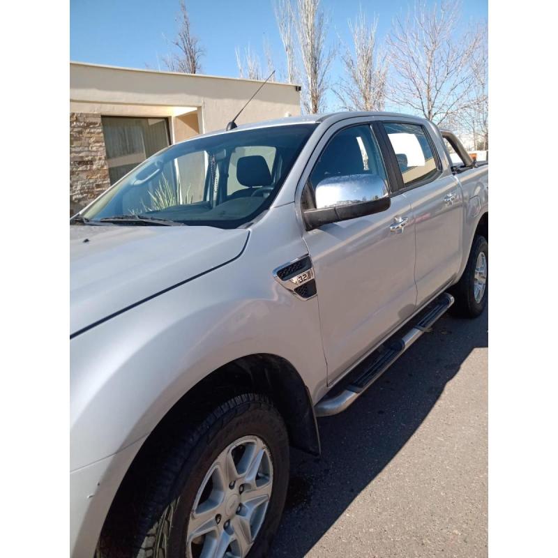 Ford Ranger 4x4 automática XLT 2015 - 4