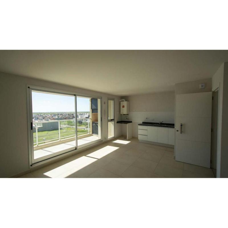vendo departamento 3 dormitorios en housing del Bv. (Docta) - 6