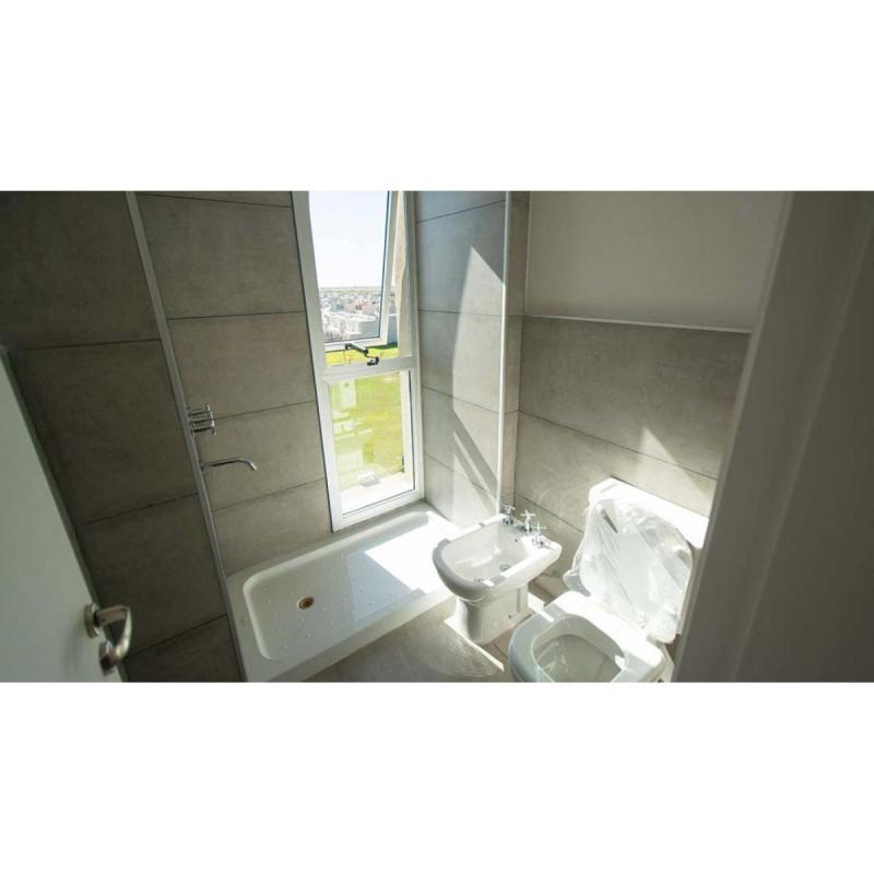 vendo departamento 3 dormitorios en housing del Bv. (Docta) - 7