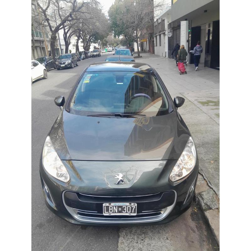 Peugeot 308 2012 - IMPECABLE / 114000 km