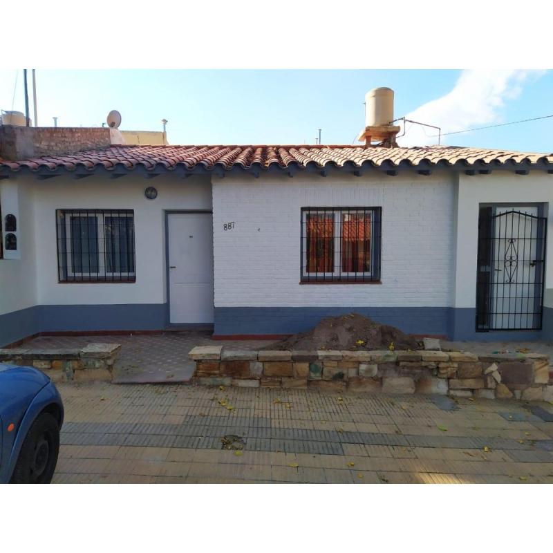 Alquilo Casa Sexta sección