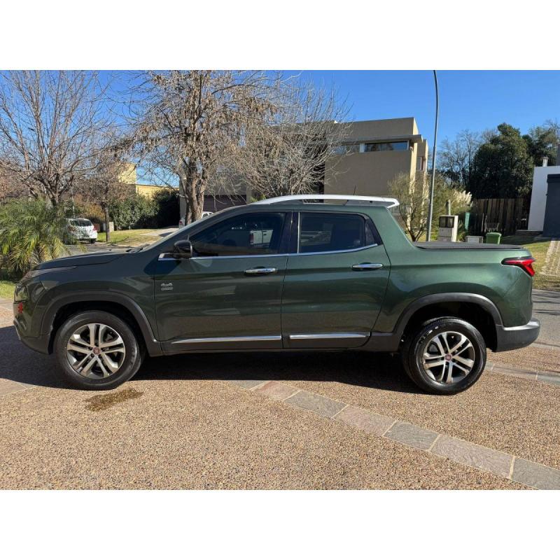 Fiat Toro Volcano 2.0 - 8
