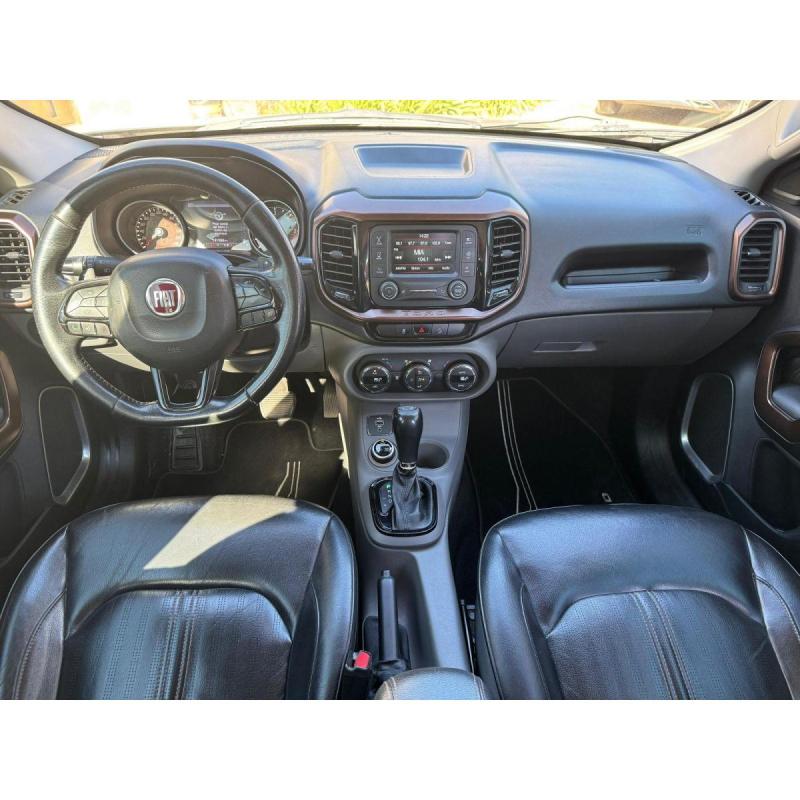 Fiat Toro Volcano 2.0 - 9