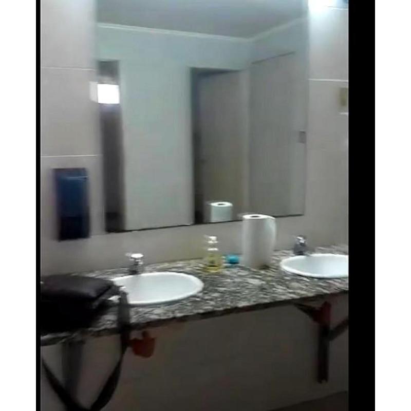 SALON JUNTO A DISC-JOCKEY desde solo $380mil! excelente zona (Quilmes) y mas servicios!!! - 8