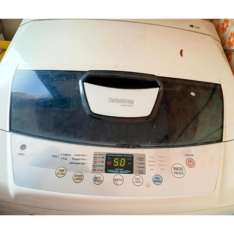 Lavarropas LG Fuzzy Logic 10,5 KG - 3