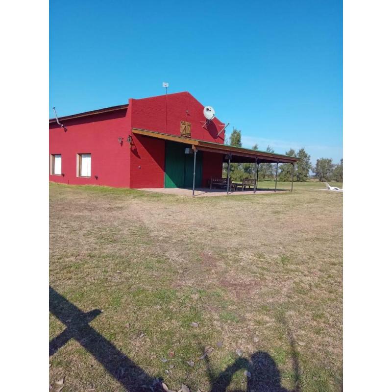 Casa en Lote de 5000 m2 en Club de Campo Haras el Malacate. Exaltación de la Cruz