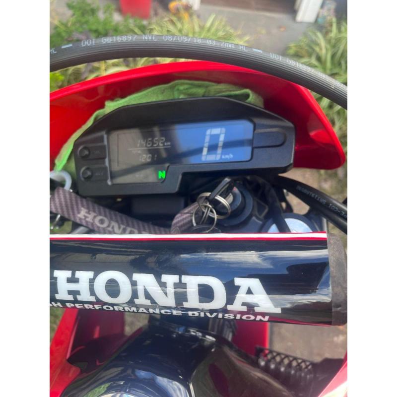 Honda Tornado 250 – 2019 - 10