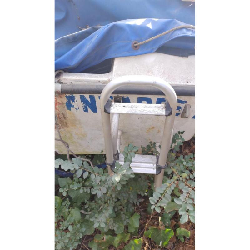 Lancha 14 pies c/evinrude 33 hp comando trailer funda - 7