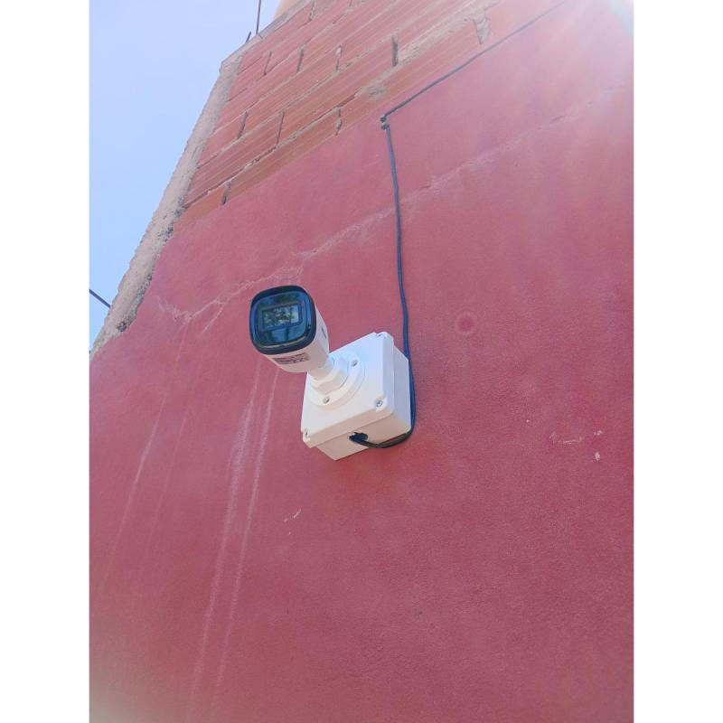 Cámaras de Seguridad. - 10