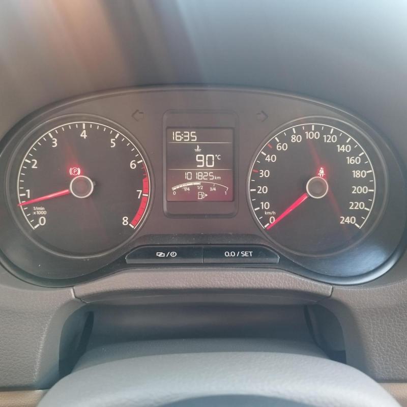 Vendo VW Polo 1.6 Full - Modelo 2017 - 6