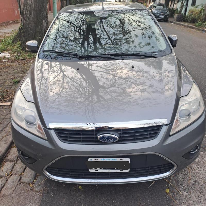 ford focus 2 ghia 5 puertas nafta manual