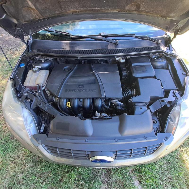 ford focus 2 ghia 5 puertas nafta manual - 6