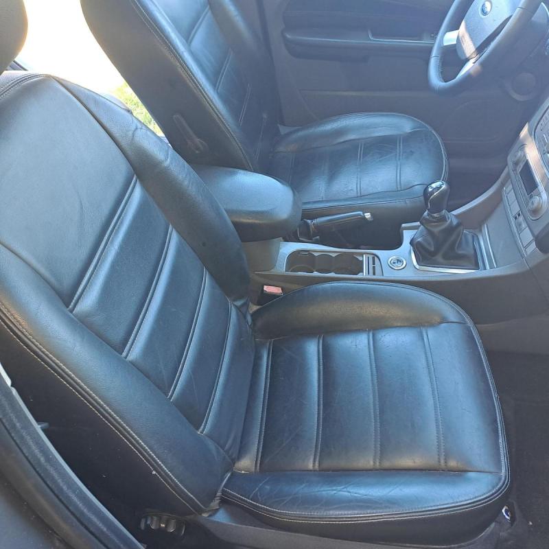 ford focus 2 ghia 5 puertas nafta manual - 10