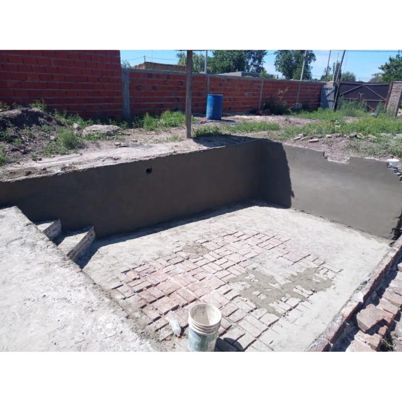 Construcción de piletas de material – Personalizadas con luces y cascadas en Ushuaia