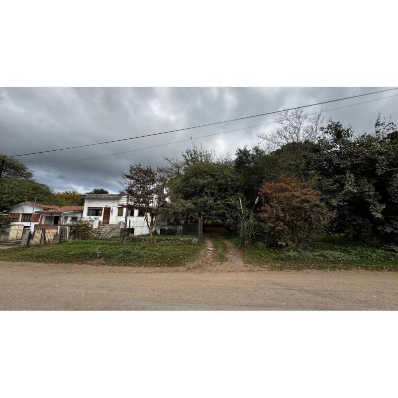 Dueños venden gran propiedad en Salsipuedes – 6 Lotes + Casa con piscina – 3375 m² - 13