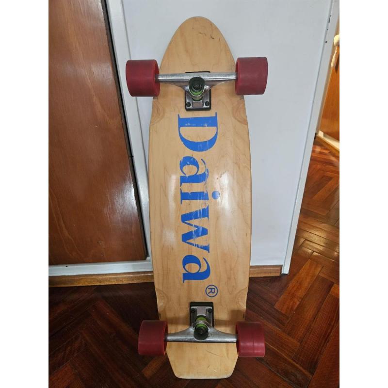 Longboard marca Daiwa