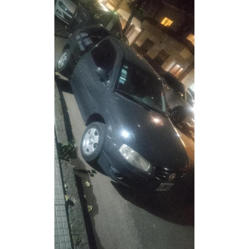 Gol pawer 1.6 nafta GNC segundo dueño buen estado 262 mil kilómetros