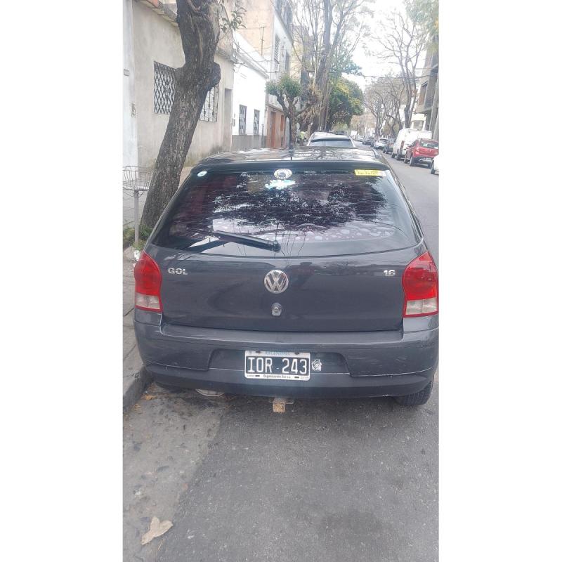Gol pawer 1.6 nafta GNC segundo dueño buen estado 262 mil kilómetros - 6