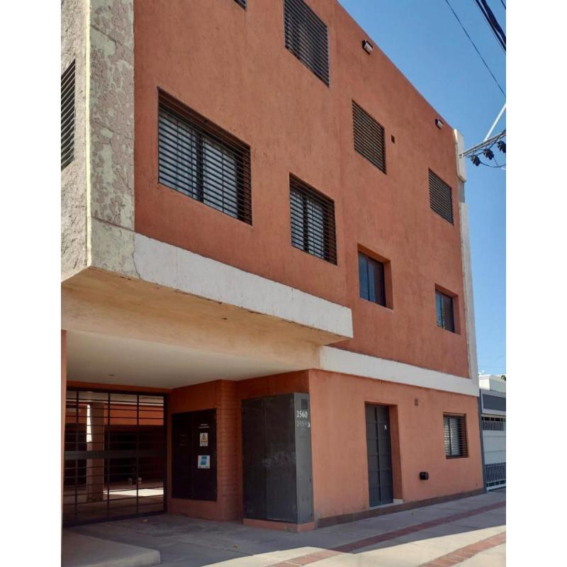 Las caÑas vende departamento 1d 1b en complejo cerrado dorrego