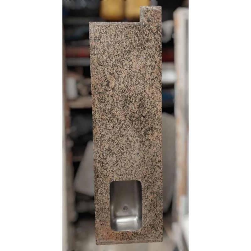 Mesada de granito con bacha de aluminio - 2