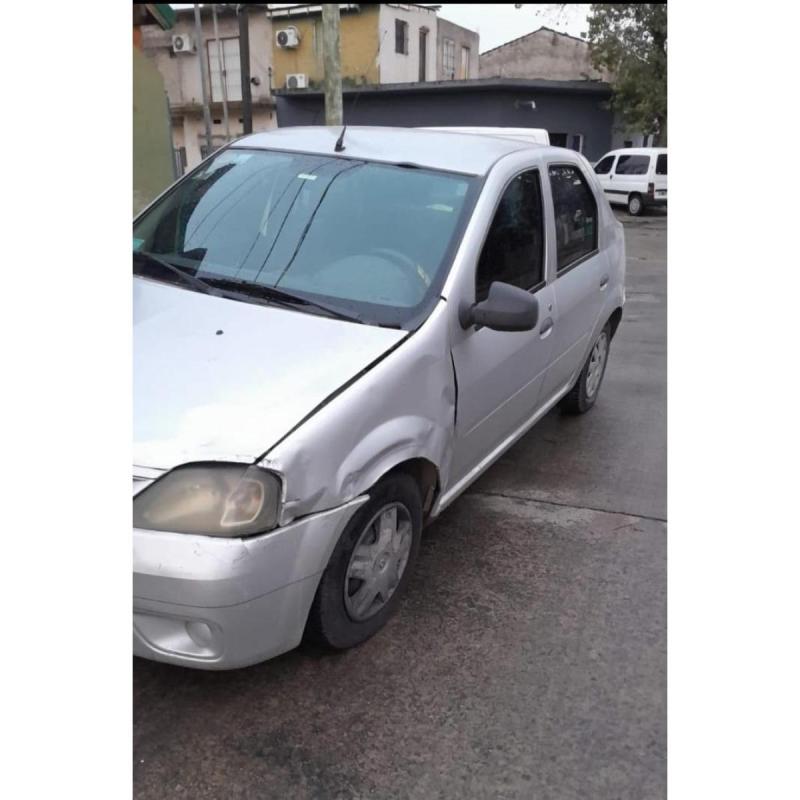 Renault Logan 1.6 8v