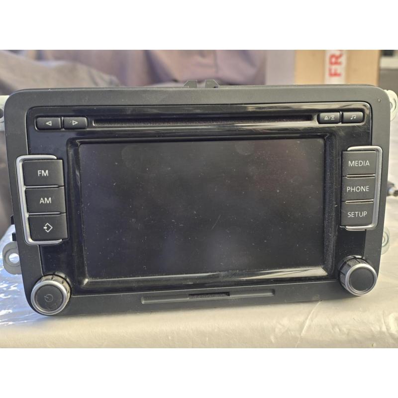 Stereo Original VW Passat 4motion año 2010 Usado en funcionamiento...