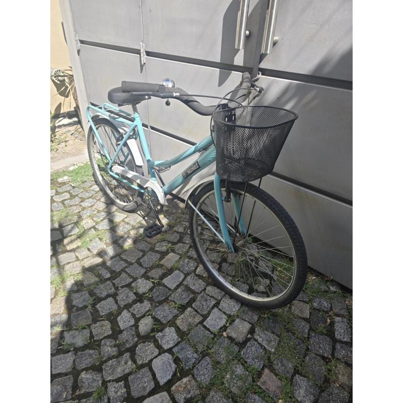 Bicicleta de Mujer Rodado 26 SemiNueva muy poco uso... - 2