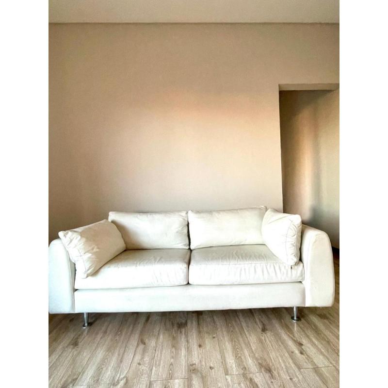 SillÓn blanco de cuero