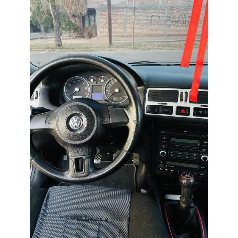 Volkswagen bora 1.8 t 2010 - 7