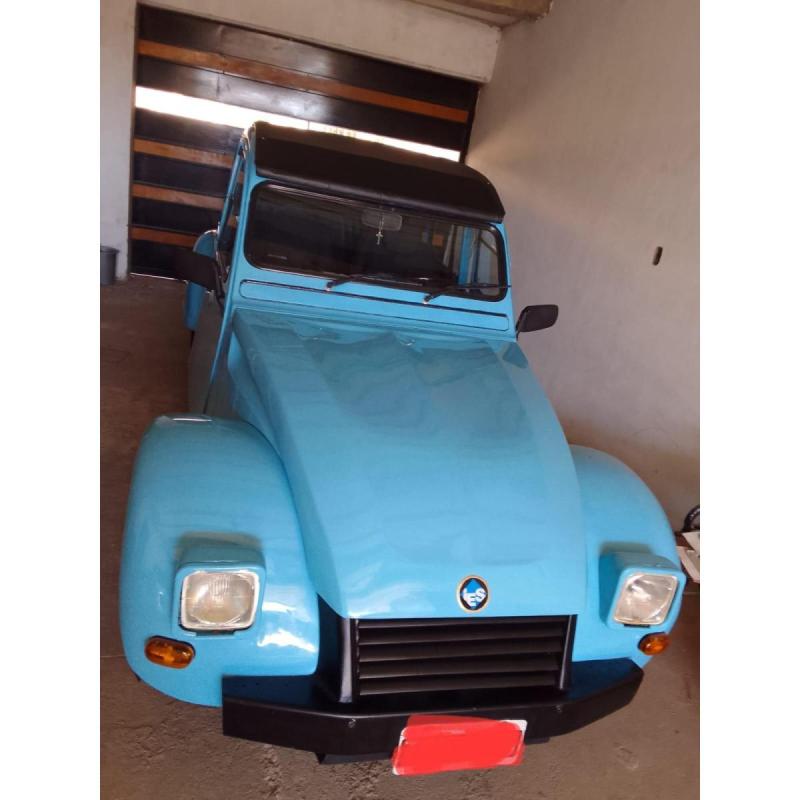 Vendo clasico de coleccion. citroen ies 3cv 86. restaurado a nuevo