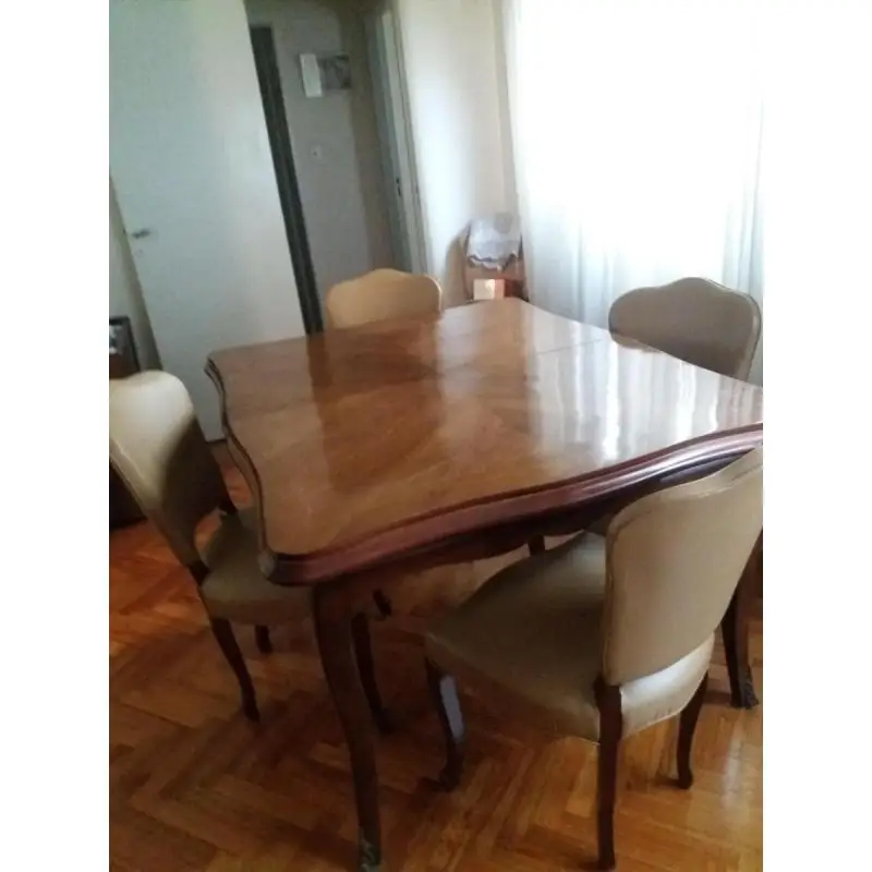 Juego de comedor usado estilo frances