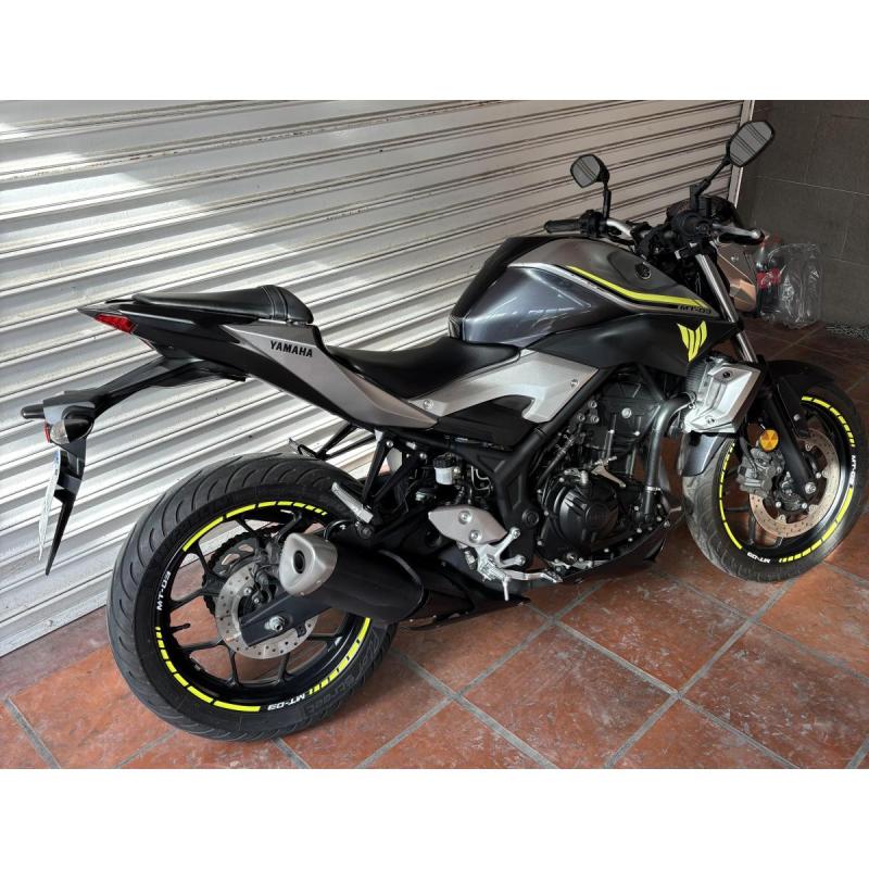 Yamaha MT 03 4800km reales - 11