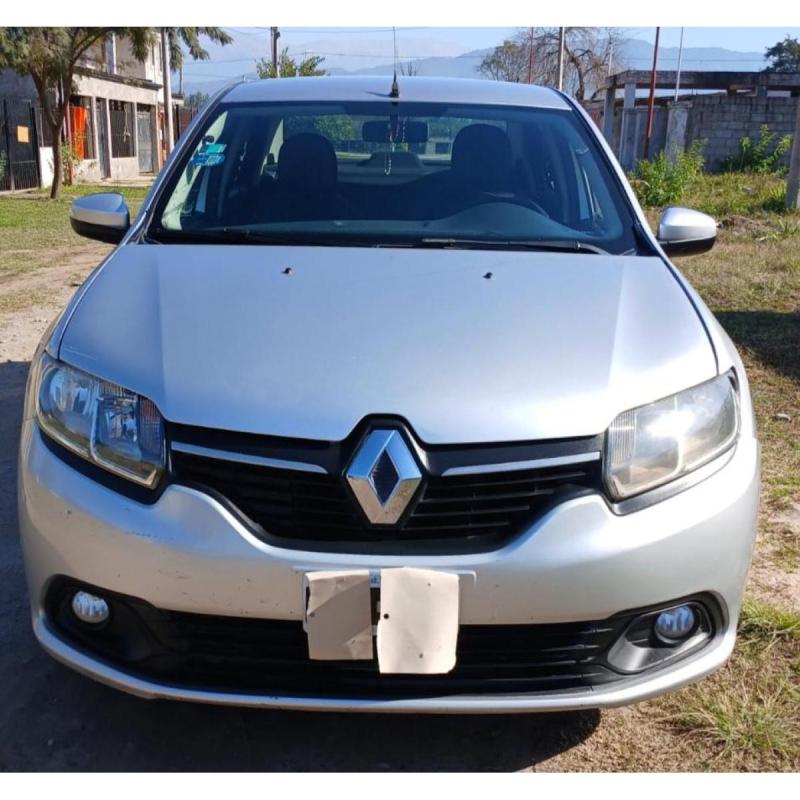 Vendo Logan Expresión 2014 Muy Buen Estado