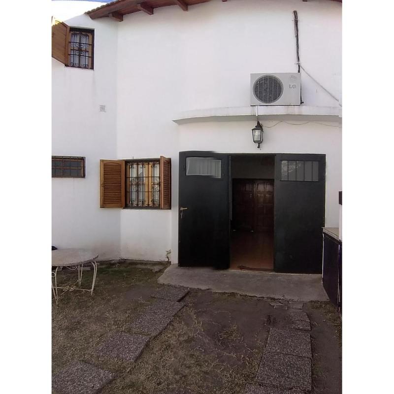 Lomas de San Martin , casa dos plantas garage - 10
