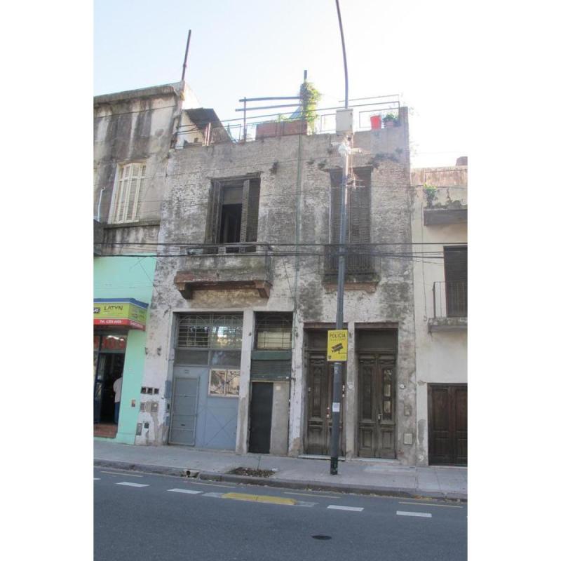 Alquilo Constitución mini ambiente PB y entrepiso Pavón al 1500